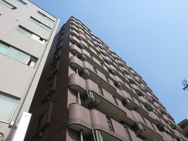 グリフィン横浜ベイグランデ2番館の外観