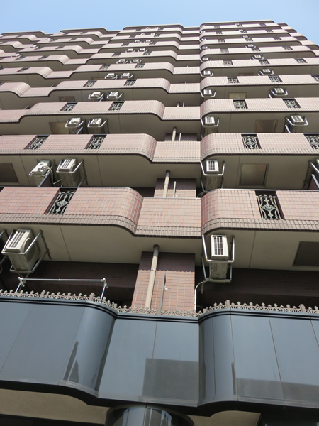 グリフィン横浜ベイグランデ2番館の外観