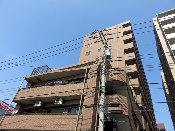 クリオ東神奈川2番館の外観