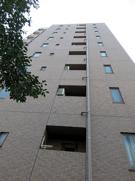 クリオ東神奈川2番館の外観