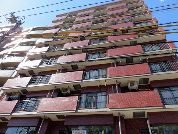 セザール大通り公園の外観