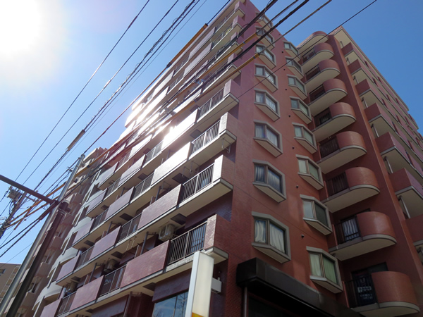 セザール大通り公園の外観