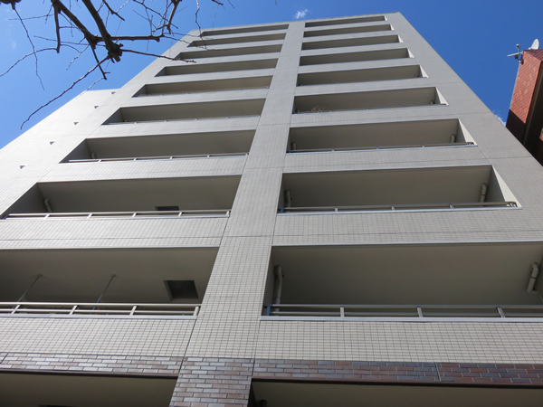 ガーデングラス横浜大通り公園の外観