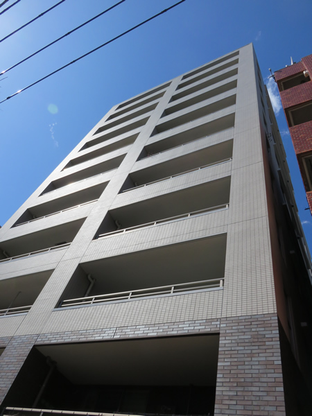 ガーデングラス横浜大通り公園の外観