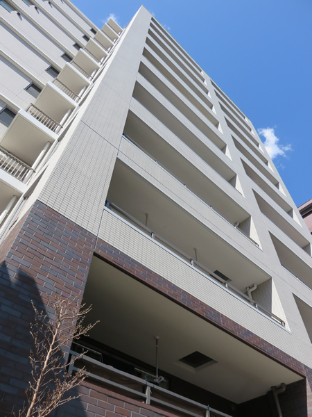 ガーデングラス横浜大通り公園の外観