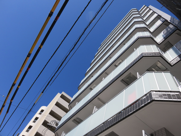 メインステージ横濱弥生町の外観