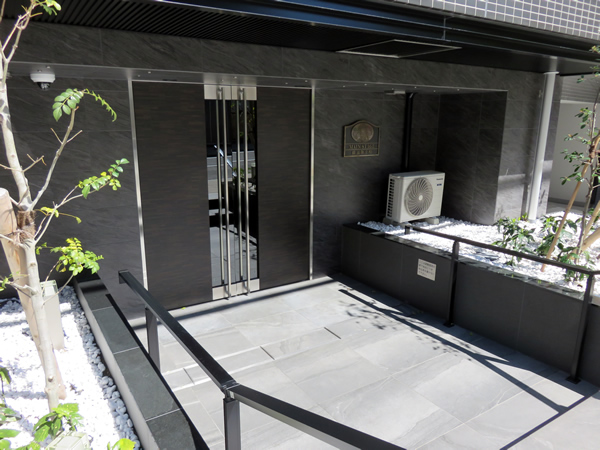 メインステージ横濱弥生町の外観