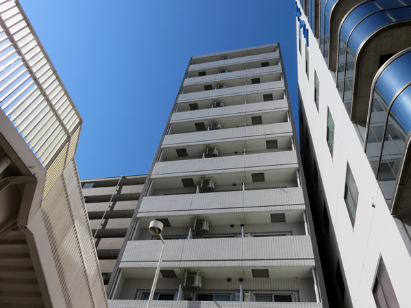 ラシード東神奈川駅前の外観