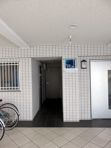 ラシード東神奈川駅前の外観