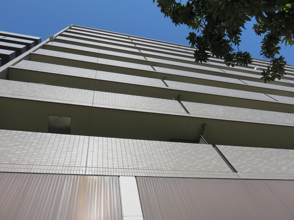 コート横浜反町の外観