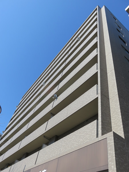 コート横浜反町の外観