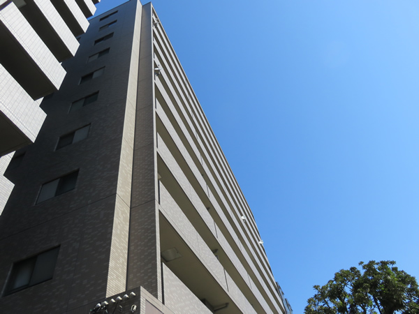 コート横浜反町の外観