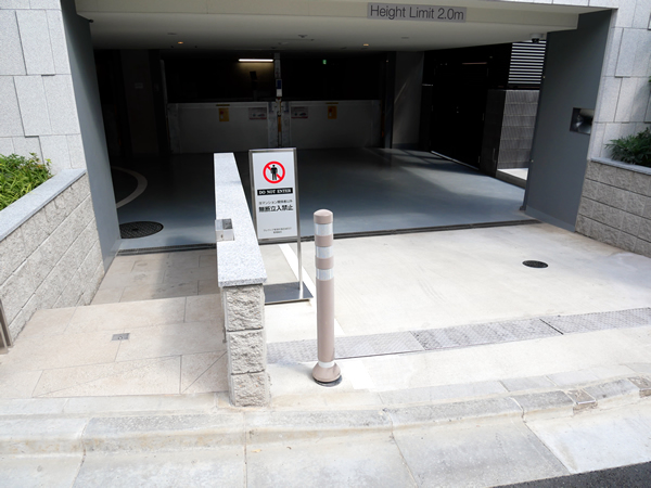 クレヴィア新宿中落合WESTの外観