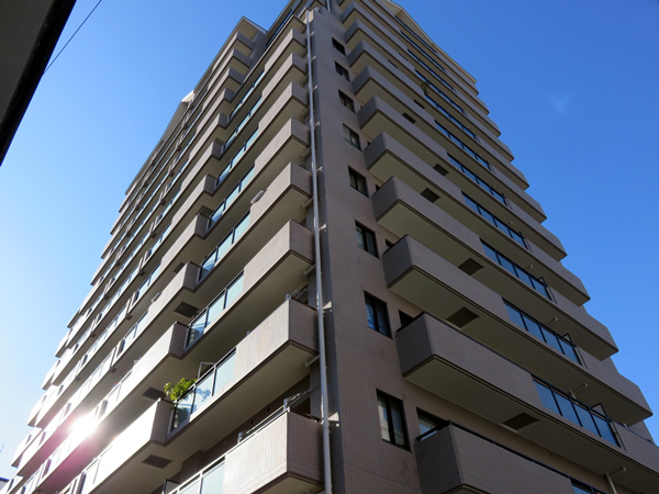 ハーズ横浜ベイガーデンの外観