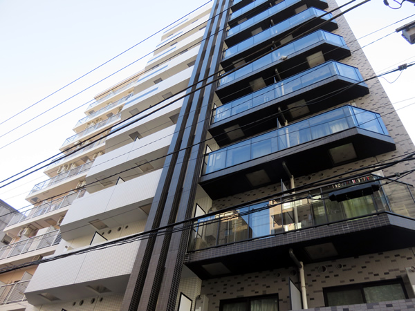 メインステージ横濱伊勢佐木Ⅲの外観