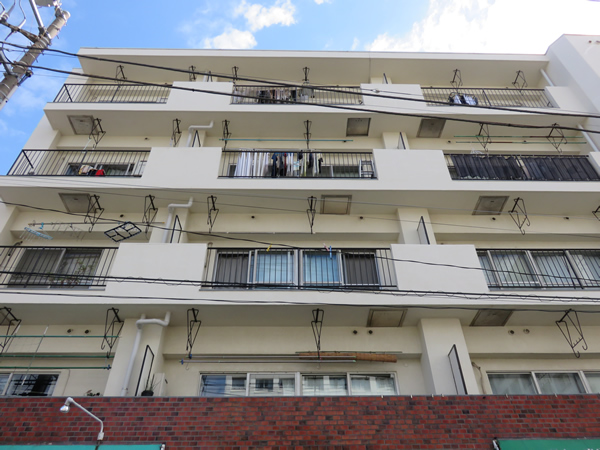 パーソナルハイツ東白楽の外観