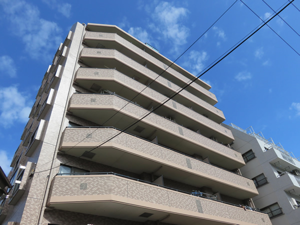 東白楽サニーコートの外観