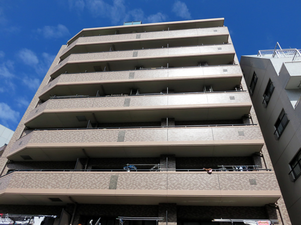 東白楽サニーコートの外観