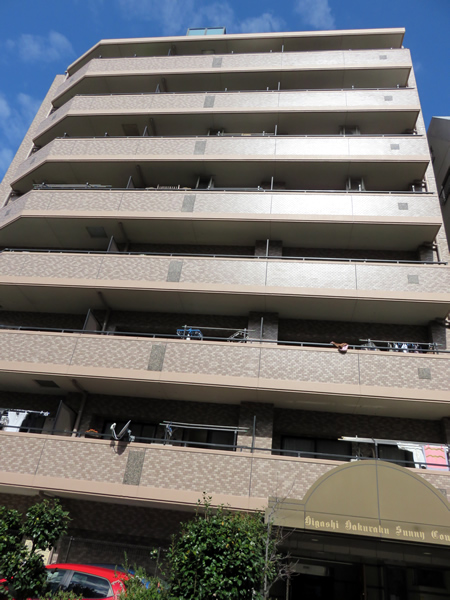 東白楽サニーコートの外観