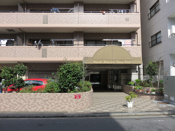 東白楽サニーコートの外観