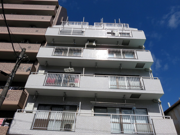 東白楽三和プラザ2の外観