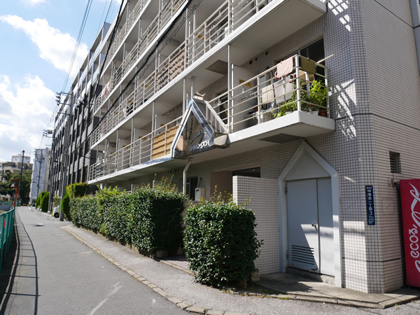 日神パレス下落合の外観