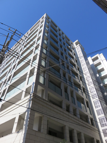 クリオ東神奈川1番館の外観