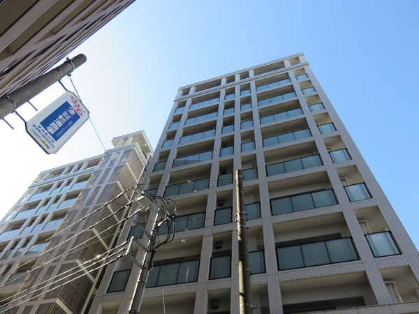 クリオ東神奈川1番館の外観