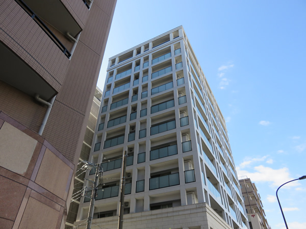 クリオ東神奈川1番館の外観