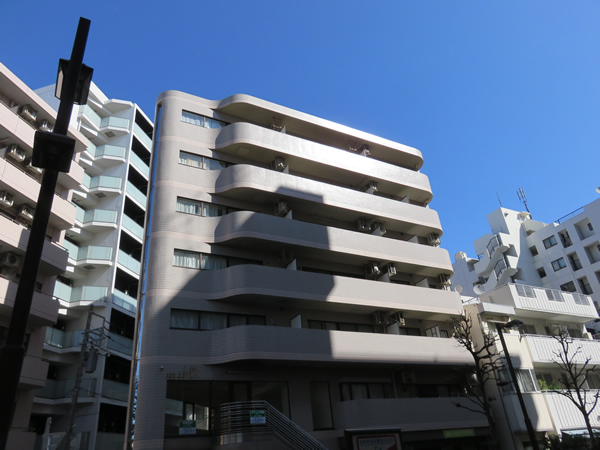 ピュアシティ東神奈川の外観