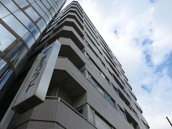 コスモ東神奈川駅前の外観