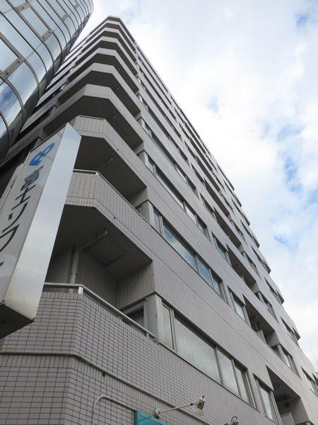 コスモ東神奈川駅前の外観