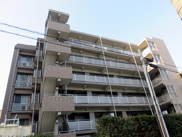 シティウインズ東神奈川の外観