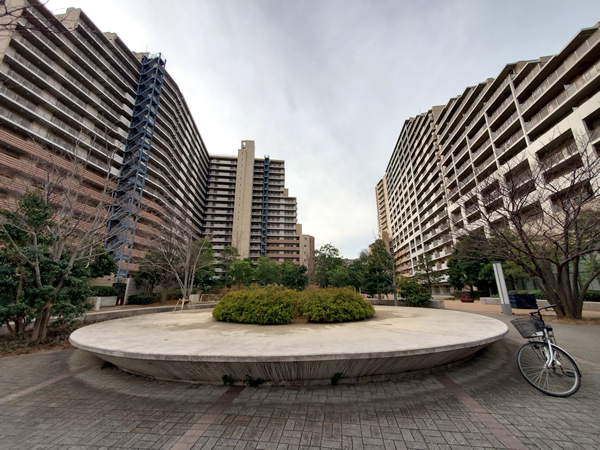 溝の口ガーデンアクアスビューウィングの外観