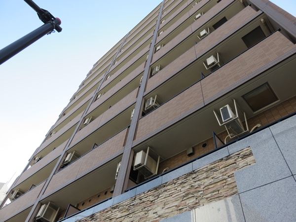 グランドガーラ横浜伊勢佐木町の外観