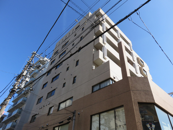 ストーク伊勢佐木6番館の外観