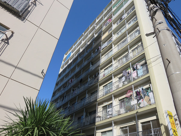 メゾンイセザキの外観