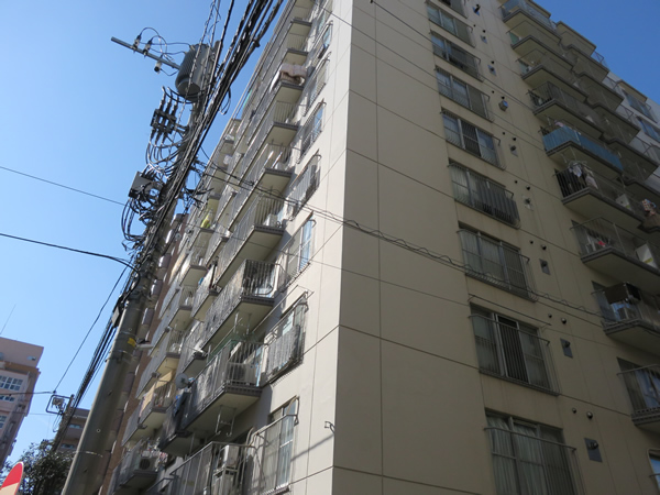 伊勢佐木町レインボーマンションの外観