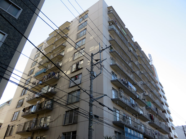 伊勢佐木町レインボーマンションの外観