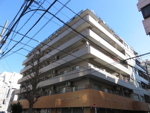 トーカン伊勢佐木町キャステールの外観