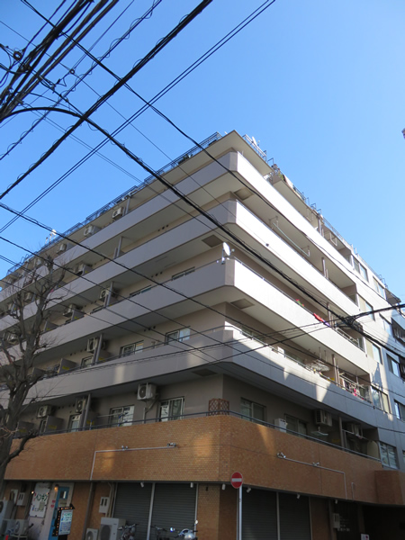 トーカン伊勢佐木町キャステールの外観