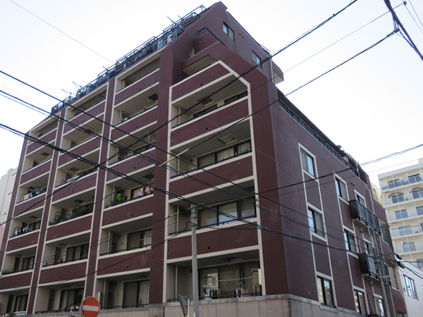 リベラル伊勢佐木町の外観