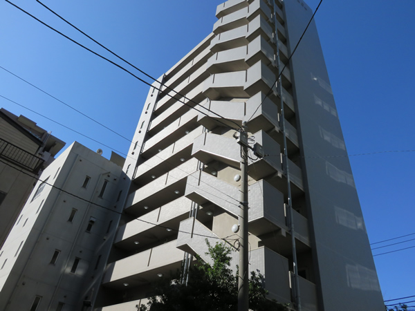 ベスト伊勢佐木町の外観