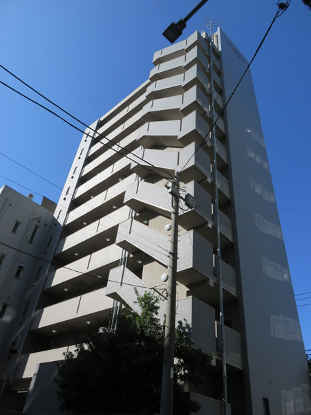 ベスト伊勢佐木町の外観