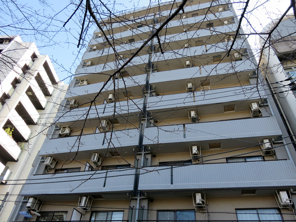 ベスト伊勢佐木町の外観