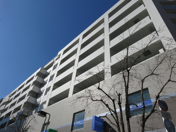 伊勢佐木クイントパラディオの外観