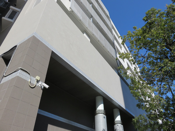 伊勢佐木クイントパラディオの外観