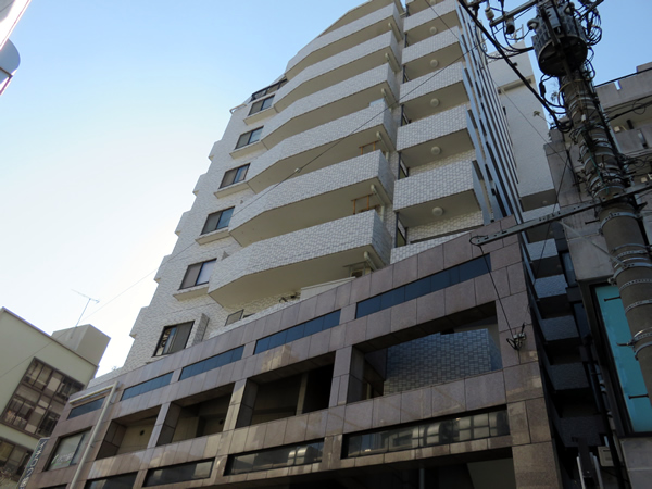 ライオンズプラザ伊勢佐木町通りの外観