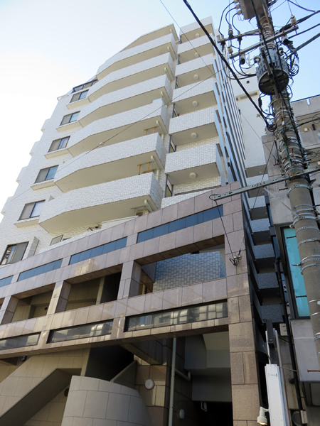 ライオンズプラザ伊勢佐木町通りの外観