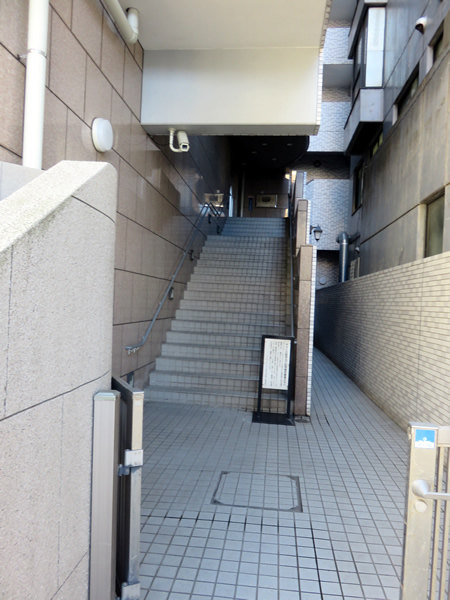 ライオンズプラザ伊勢佐木町通りの外観